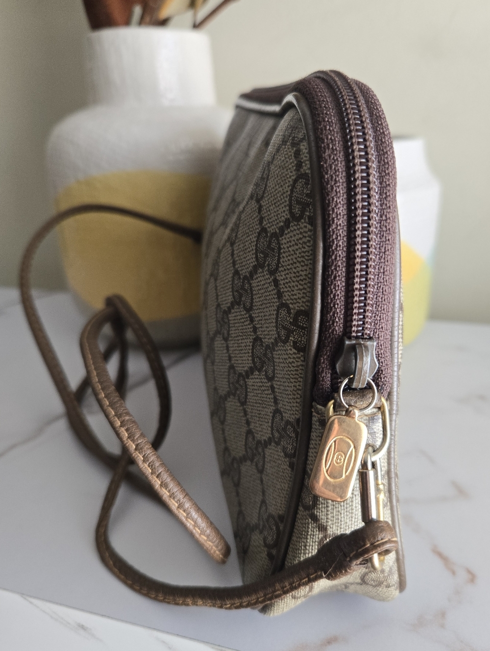 Vintage Gucci GG Supreme Crossbody Bag - Picture 6 of 14